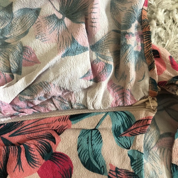 Kindom Skirt Pink Blue Floral Ruffle Size Medium - Picture 5 of 8